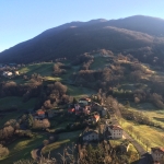Il Borgo di Rocca Vecchia ed il M.Dosso dalla cima del Groppo