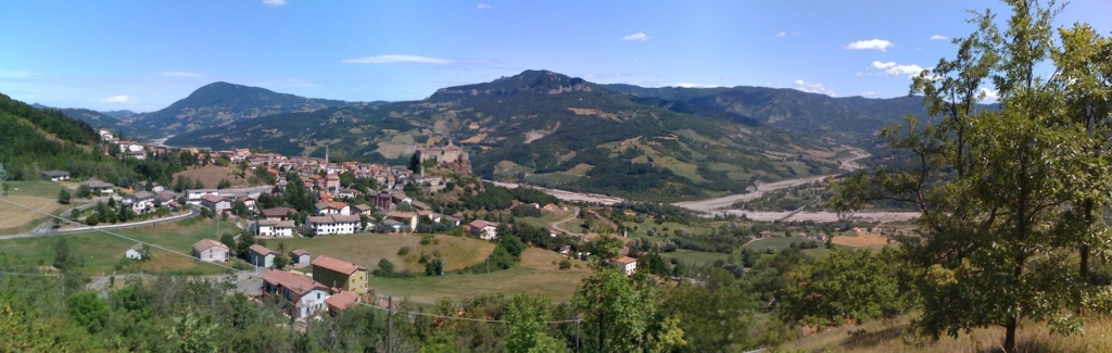 Comune e Castello di Bardi