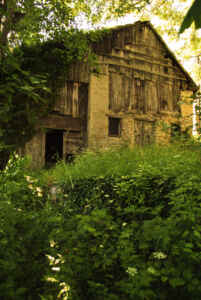 Cascine in pietra e legno